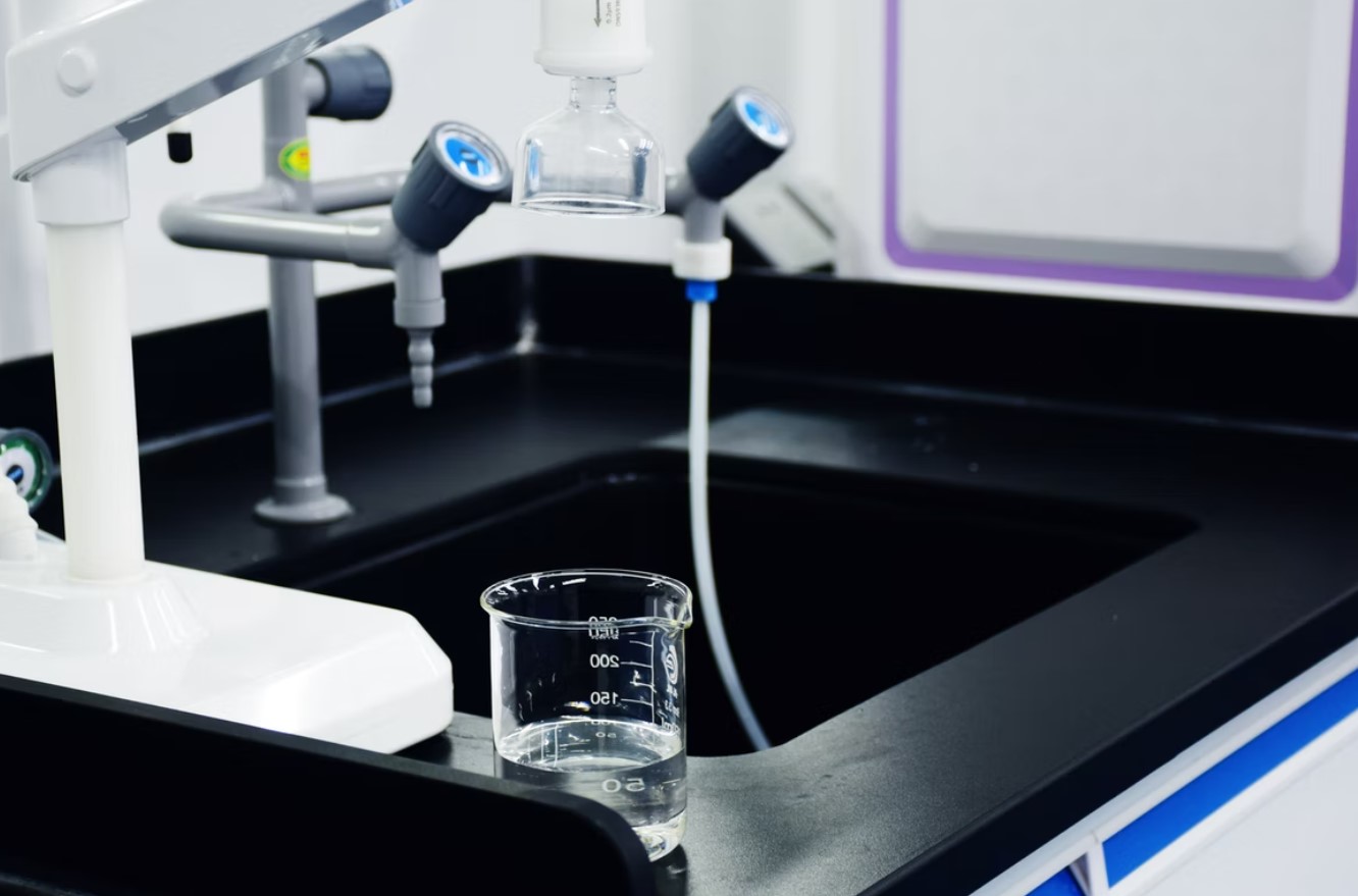 Types of Water Used in a Laboratory