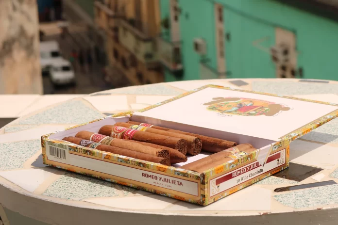 Custom Cigar Boxes Appeal To Customers To Elevate Your Sales 